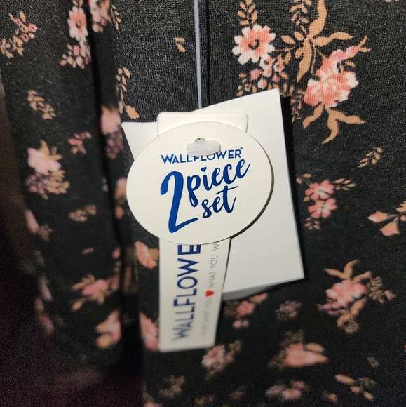 2 pc dress - Picture 4 of 5